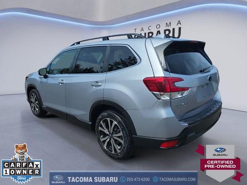 Ice Silver Metallic 2023 Subaru Forester Limited