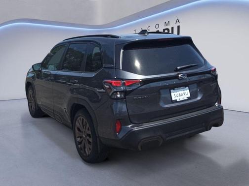 Magnetite Gray Metallic 2026 Subaru Forester Sport