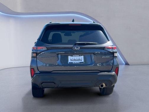 Magnetite Gray Metallic 2026 Subaru Forester Touring