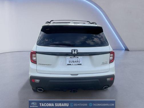 White Diamond Pearl 2019 Honda Passport Elite