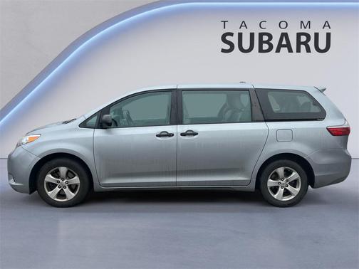 2017 Toyota Sienna SE