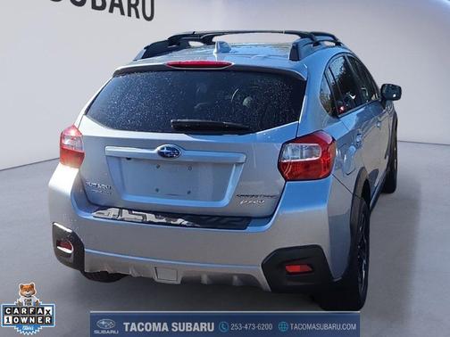 Ice Silver Metallic 2017 Subaru Crosstrek 2.0i Limited