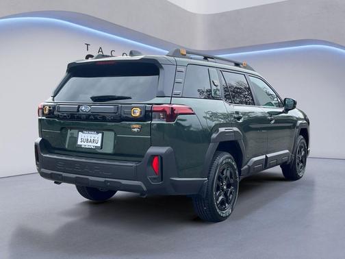 Deep Emerald Green Pearl 2026 Subaru Outback Wilderness