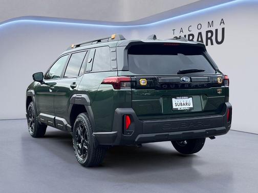 Deep Emerald Green Pearl 2026 Subaru Outback Wilderness