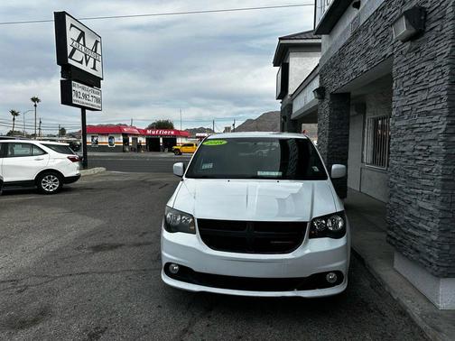 2018 Dodge Grand Caravan SE
