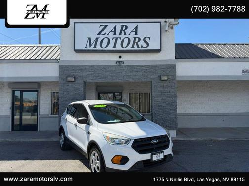 Oxford White 2017 Ford Escape S