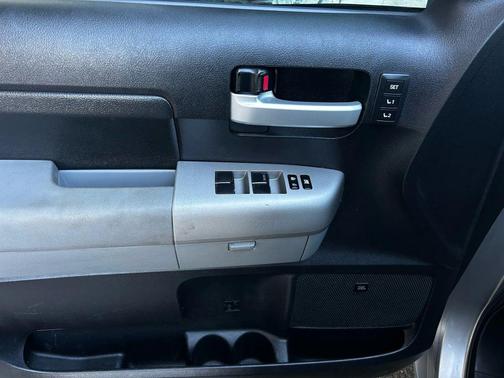 2008 Toyota Tundra Limited CrewMax