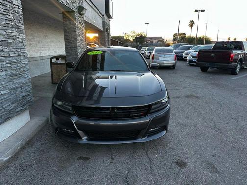 2016 Dodge Charger SXT