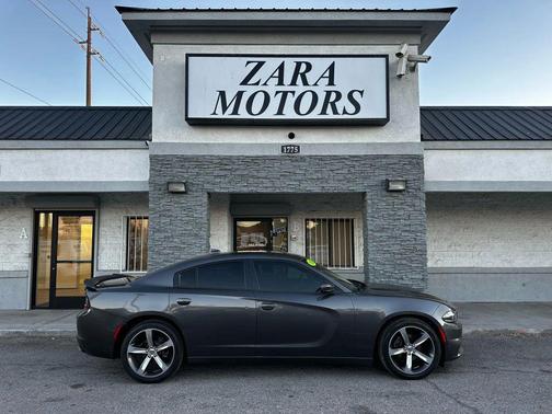 2016 Dodge Charger SXT