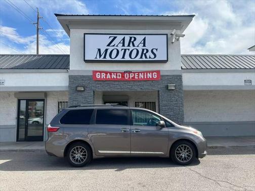 2016 Toyota Sienna XLE