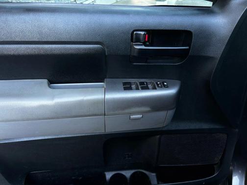 2012 Toyota Tundra Grade