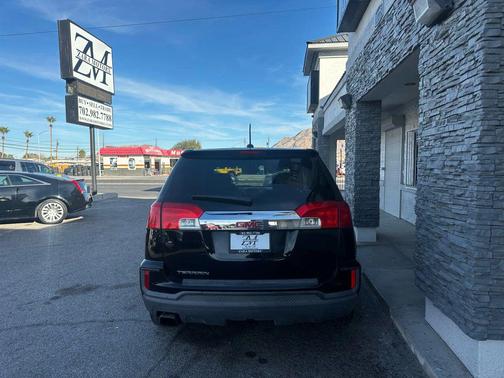 2017 GMC Terrain SLE-1