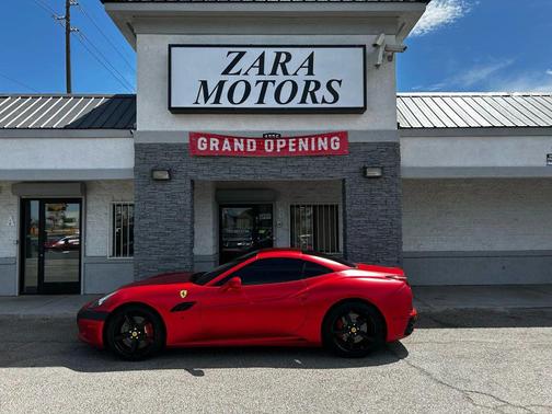 2013 Ferrari California Base
