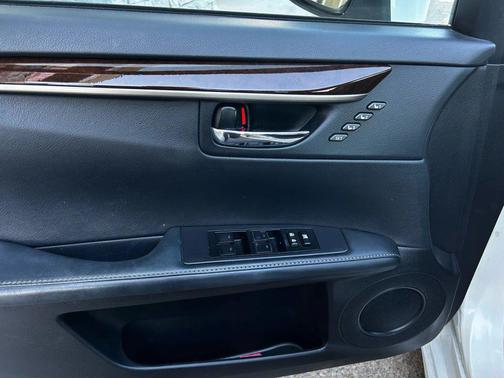 2014 Lexus ES 350 Base