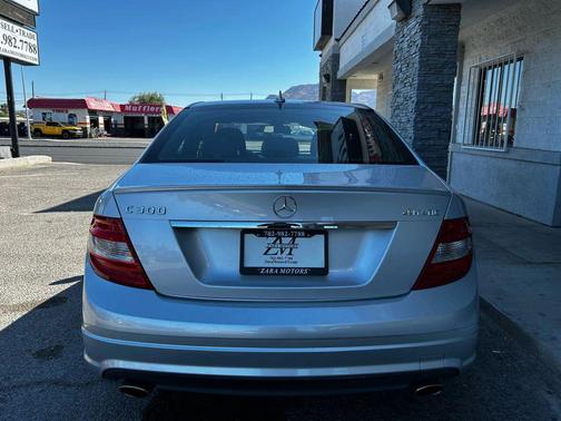 2011 Mercedes-Benz C-Class C 300 4MATIC Sport