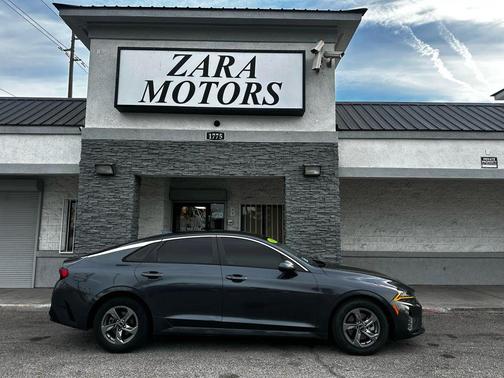 Gravity Gray 2021 Kia K5 LXS