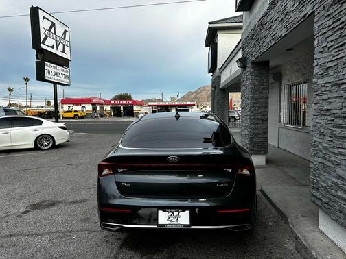 Gravity Gray 2021 Kia K5 LXS