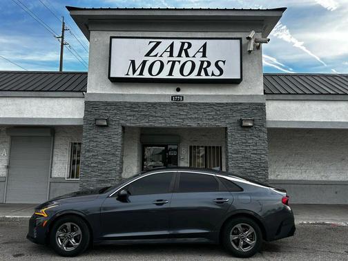 Gravity Gray 2021 Kia K5 LXS