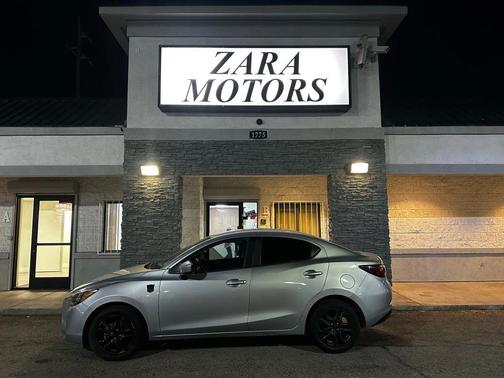 2017 Toyota Yaris iA Base