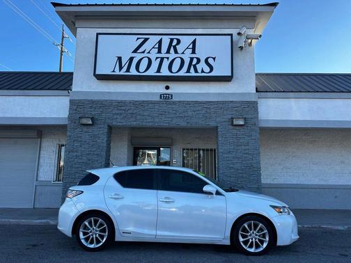 2011 Lexus CT 200h Premium