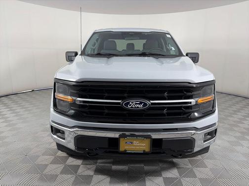 White Metallic 2025 Ford F-150 XLT