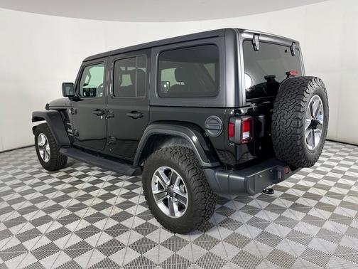 2020 Jeep Wrangler Unlimited Sahara