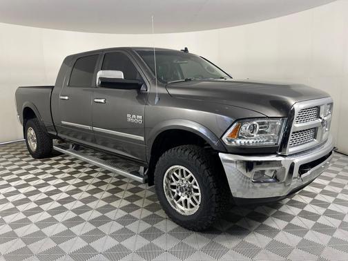 2014 RAM 3500 Laramie