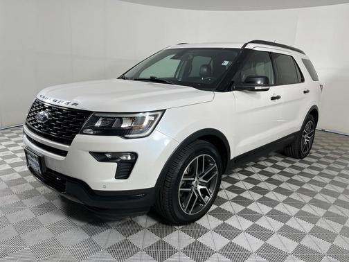 2019 Ford Explorer sport