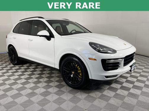 2016 Porsche Cayenne Turbo S