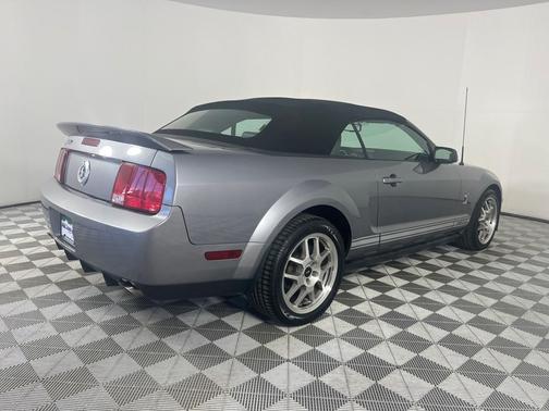 2007 Ford Shelby GT500 Base