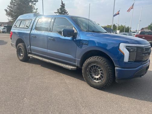 2022 Ford F-150 Lightning Platinum