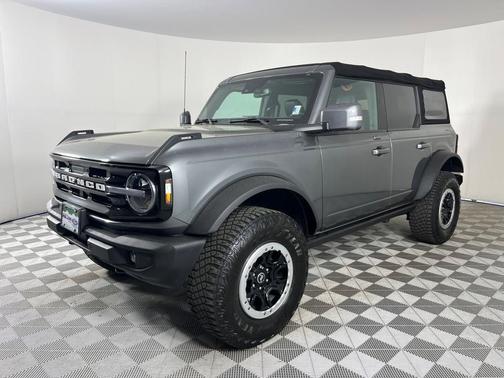 2022 Ford Bronco Outer Banks