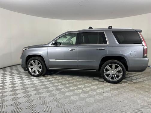 2020 Cadillac Escalade Premium Luxury