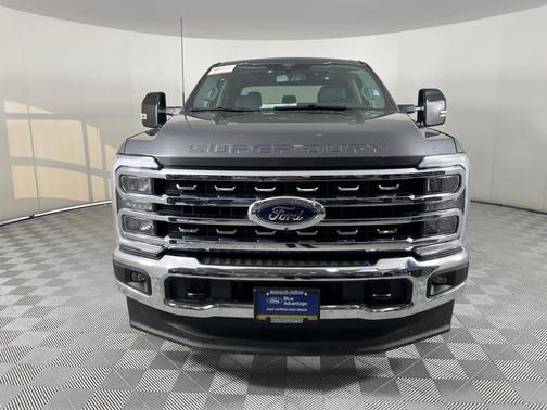 2025 Ford F-350 Lariat Super Duty