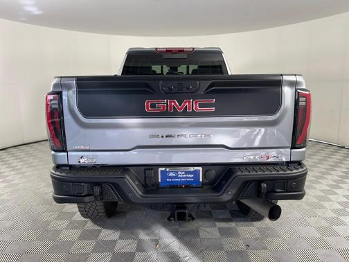 2025 GMC Sierra 2500 AT4X