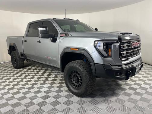 2025 GMC Sierra 2500 AT4X
