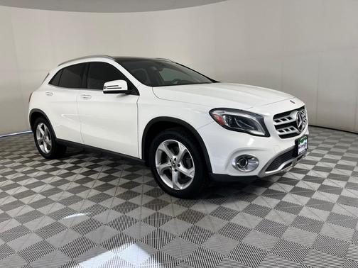 2018 Mercedes-Benz GLA 250 Base 4MATIC