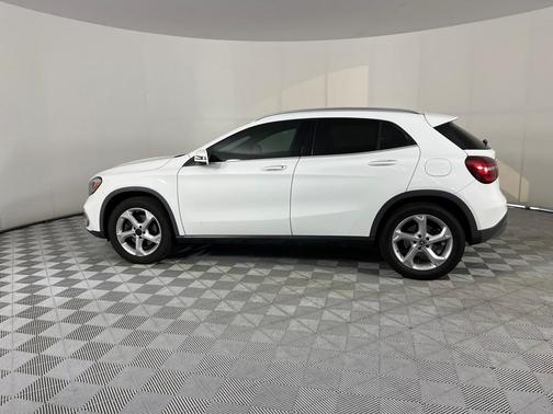 2018 Mercedes-Benz GLA 250 Base 4MATIC