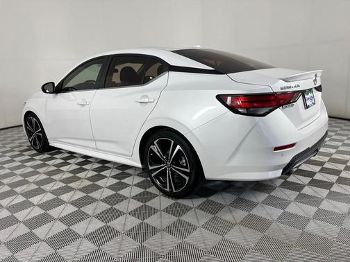 2020 Nissan Sentra SR