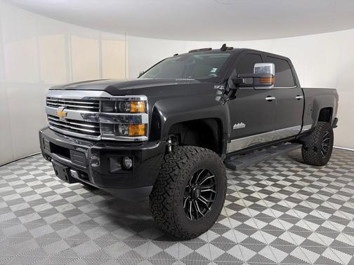 2016 Chevrolet Silverado 2500 High Country