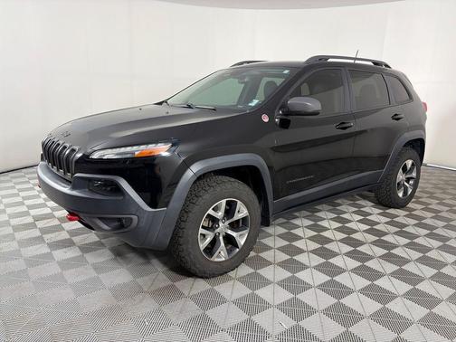 Diamond Black 2017 Jeep Cherokee Trailhawk