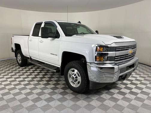 2017 Chevrolet Silverado 2500 LT