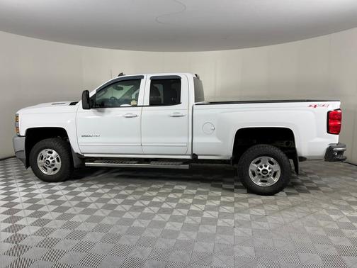 2017 Chevrolet Silverado 2500 LT