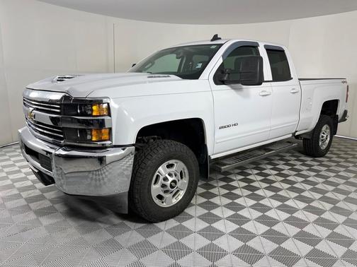 2017 Chevrolet Silverado 2500 LT