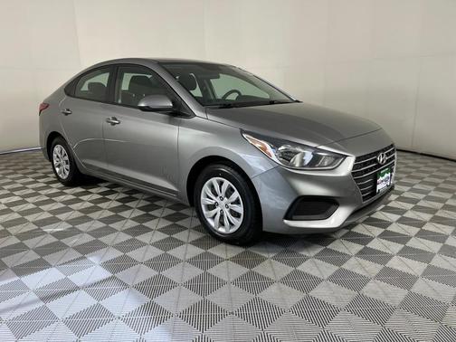 2021 Hyundai Accent SE