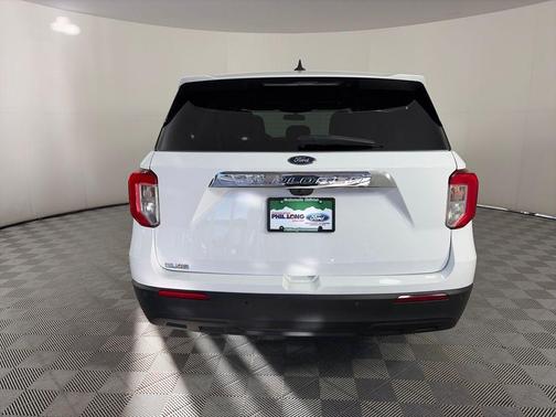 2022 Ford Explorer Base