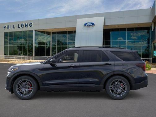 Agate Black Metallic 2026 Ford Explorer ST
