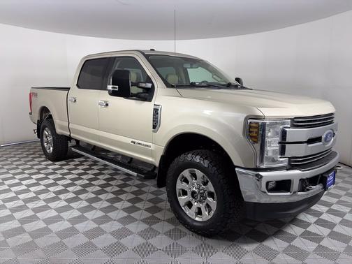 White Gold Metallic 2018 Ford F-250 Lariat