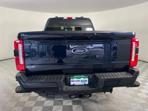 2024 Ford F-350 Lariat Super Duty