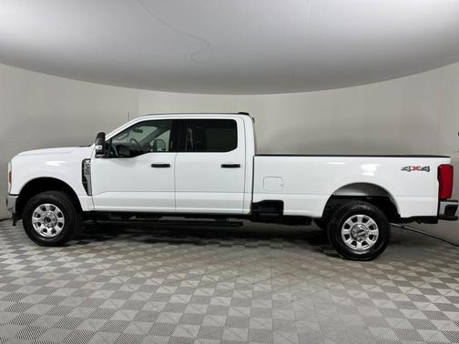 2024 Ford F-350 XLT